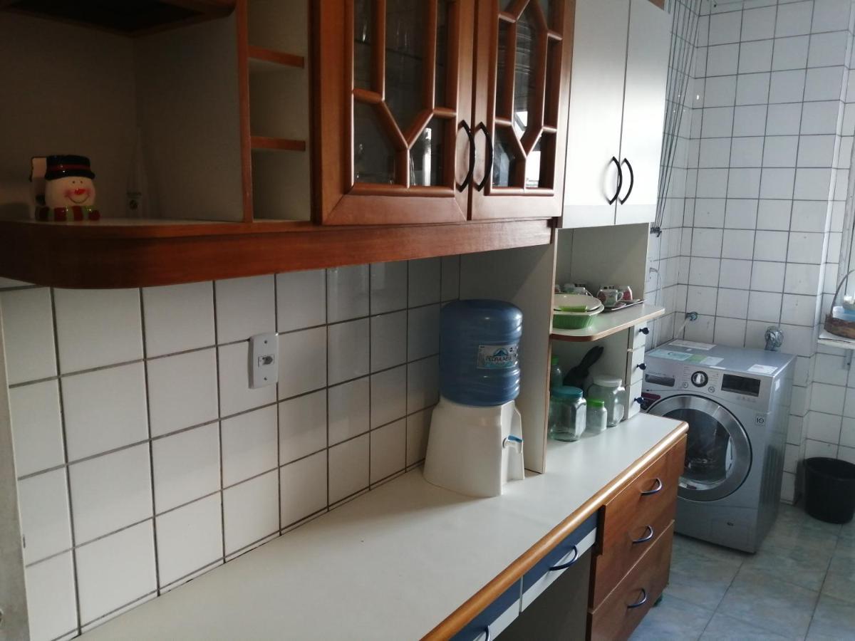 Apto 106 Do Ed. Mônaco C/ área De Lazer, Próximo A Orla De Itapuã * Vila Velha (Espirito Santo)