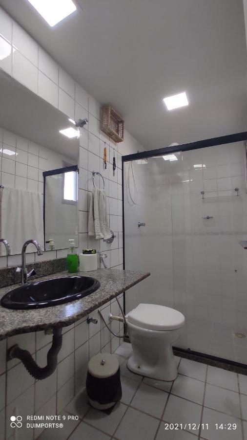 Apto 106 Do Ed. Mônaco C/ área De Lazer, Próximo A Orla De Itapuã